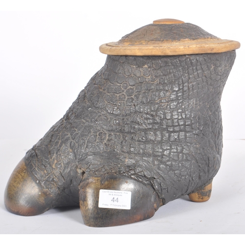 44 - Natural History & Taxidermy - An early 20th Century Indian Rhino Rhinoceros foot lamp base. Horn / b... 