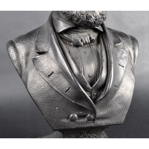 574 - A 20th Century spelter bust of Abraham Lincoln former American president. Detailed features with dre... 