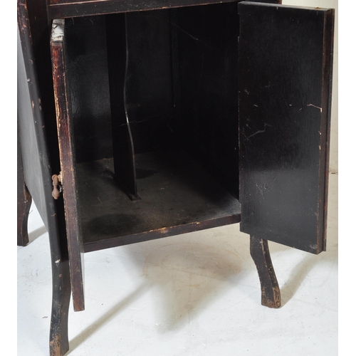 587 - A 19th Century Victorian mahogany gramophone cabinet. Gramophone storage section to top with opening... 