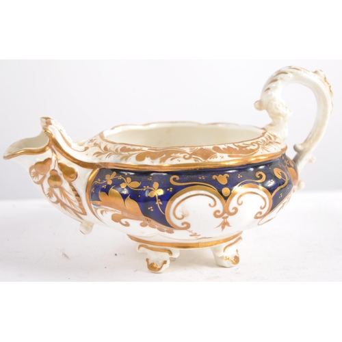 611 - A 19th Century English tea service set in the manner of Worcester. Comprises teapot, lidded sugar bo... 