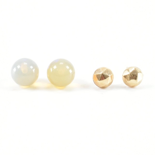 Two pairs of 9ct gold stud earrings and a 9ct gold Ciro pearl