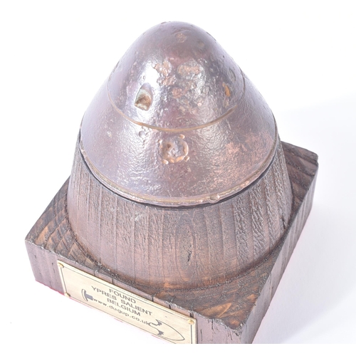 103 - A WWI First World War German HZ 14 Howitzer shell case fuse fashioned into a paperweight. A small pl... 