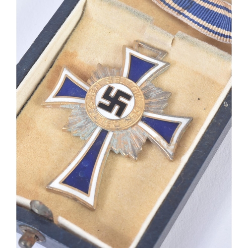 117 - WWII Second World War Third Reich German Nazi ' Mothers Cross ' Cross Of Honour Of The German Mother... 