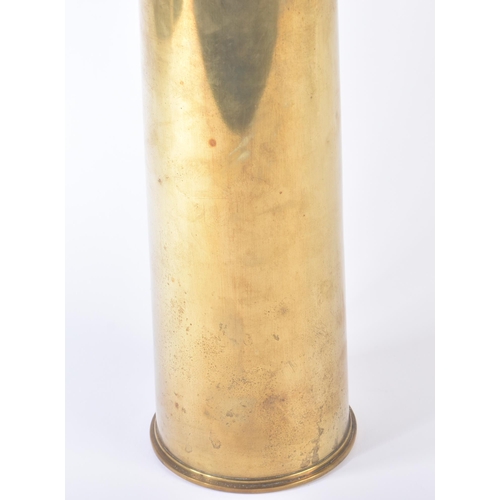 129 - An original WWI First World War British 18 Pounder MK IV Artillery ( inert ) shrapnel shell. The pro... 