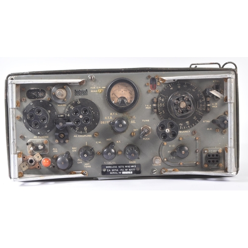 131 - A post WWII Second World War British Army portable / mobile transceiver set No. 62 MKII. Various dia... 