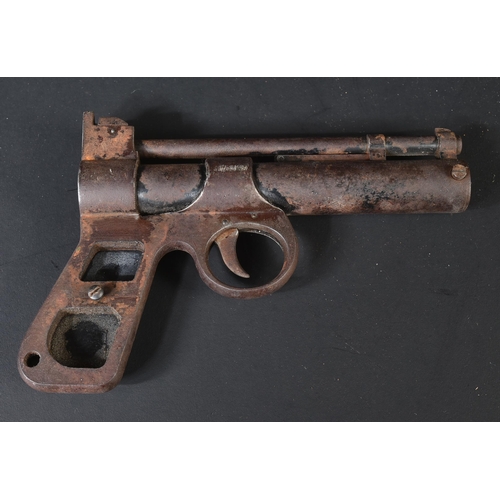 133 - Webley - an original vintage Webley Junior .177 calibre air pistol. Maker's marks to side of barrel ... 