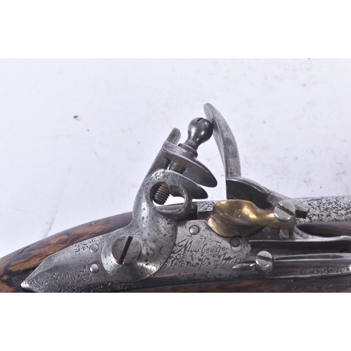 18 - An early 19th Century circa 1806 - 1814 French 1st Empire Napoleonic flintlock cavalry pistol model ... 