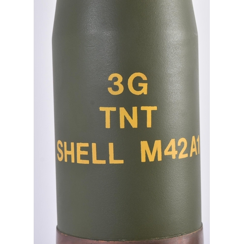 277 - A WWII Second World War US United States 76mm Gun M1 (inert) ammunition projectile cartridge with sh... 