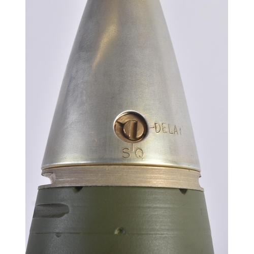 277 - A WWII Second World War US United States 76mm Gun M1 (inert) ammunition projectile cartridge with sh... 