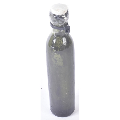 337 - A WWI First World War Imperial German Empire ' Clark D ' gas bottle along with two laminated sheets ... 