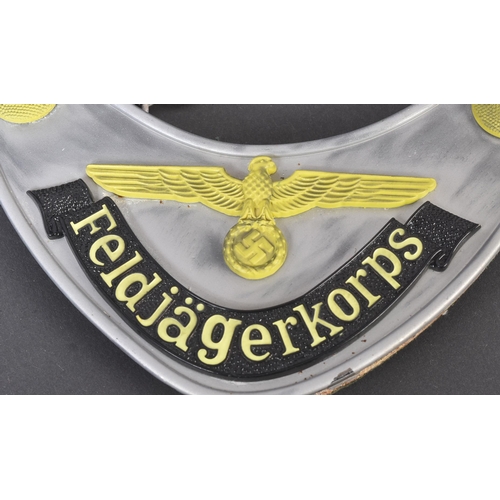 386 - A WWII Second World War Third Reich Nazi German ' Feldjagerkorps ' (military police) uniform gorget.... 