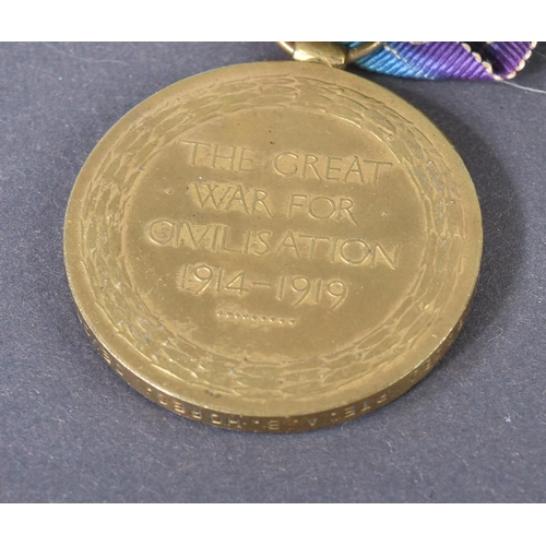 68 - An original WWI First World War medal duo awarded to one 68869 Private A. B Hopes of the Devon Regim... 