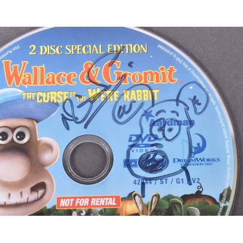 126 - Wallace & Gromit The Curse Of The Were-rabbit (2005) - Nick Park (creator) - autographed DVD disc, s... 