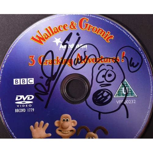 17 - Wallace & Gromit - 3 Cracking Adventures! - Nick Park (creator) - autographed DVD disc of the first ... 