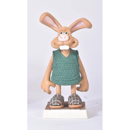 92 - Wallace & Gromit - Robert Harrop - WGFG04 ' Hutch - The Curse Of The Wererabbit '. Collector's Club ... 