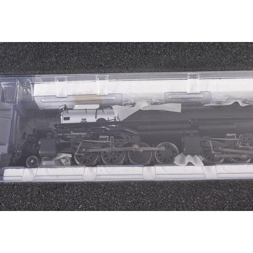 100 - An original Athearn Trains HO / OO gauge model railway trainset locomotive engine No. G9151 Union Pa... 