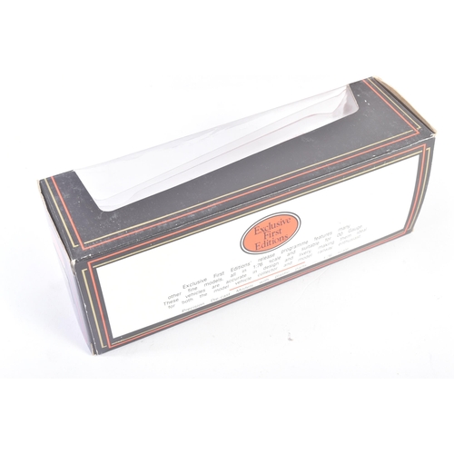 124 - A collection of x10 Gilbow / EFE Exclusive First Editions 1/76 scale boxed diecast model buses to in... 