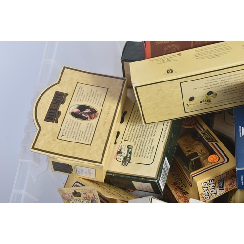 127 - A large collection of vintage Lledo Days Gone and Matchbox Models of Yesteryear / Y-Series diecast m... 