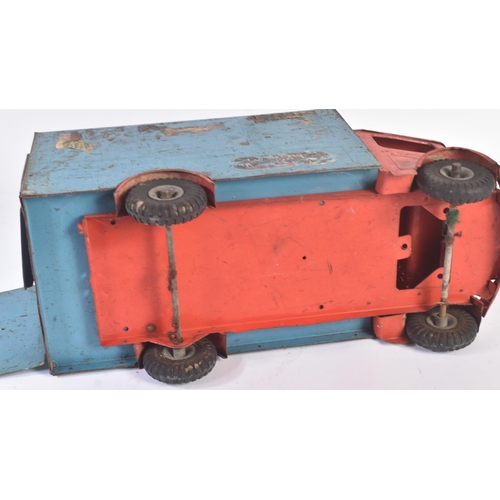 343 - An original vintage Triang / Tri-ang Lines Bros tin plate Transport Van No 200. Red cab with blue va... 