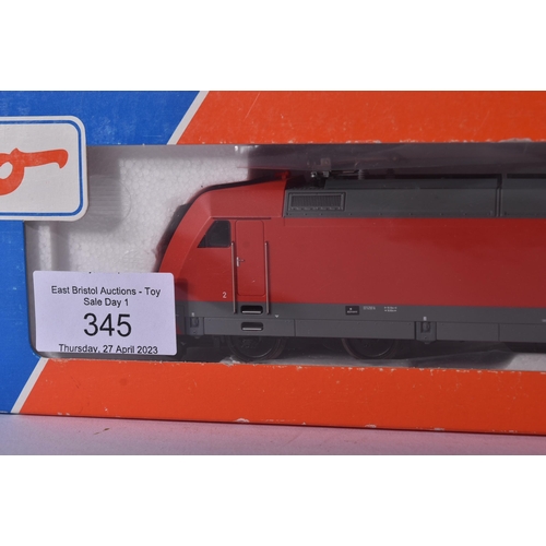 345 - An original Roco made HO / OO gauge model railway trainset locomotive engine No. 43741 DBAG 101 082 ... 