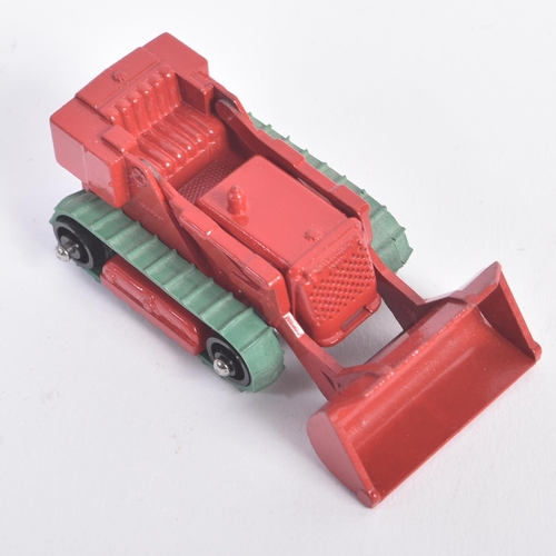 347 - A vintage Lesney made Matchbox Series boxed diecast model No. 58 Drott Excavator. Red bodu with gree... 