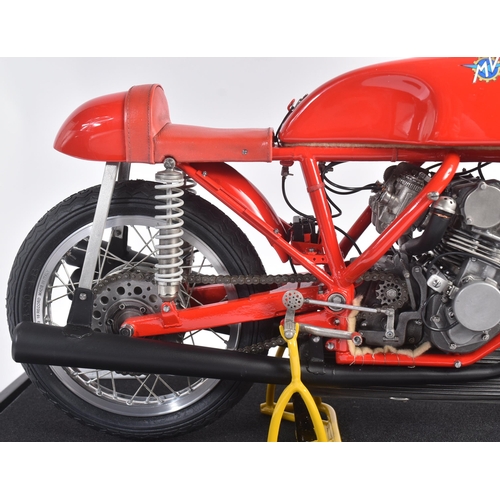 460 - Glen English Models - a limited edition 1/4 quarter-scale precision diecast model of a 1971 MV Agust... 