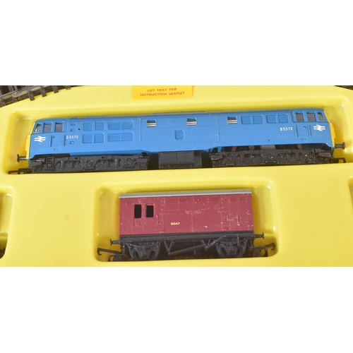 59 - A vintage Hornby OO gauge model railway electric trainset No. RS-51 The Freight Master.The set conta... 