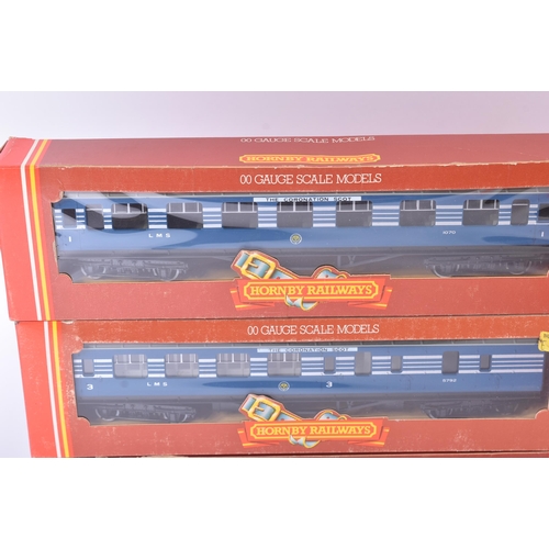 72 - A collection of assorted Hornby OO gauge model railway trainset locomotive rolling stock coaches / c... 