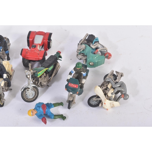 73 - A collection of assorted vintage Britains diecast motorbikes / motorcycles with plastic rider figure... 