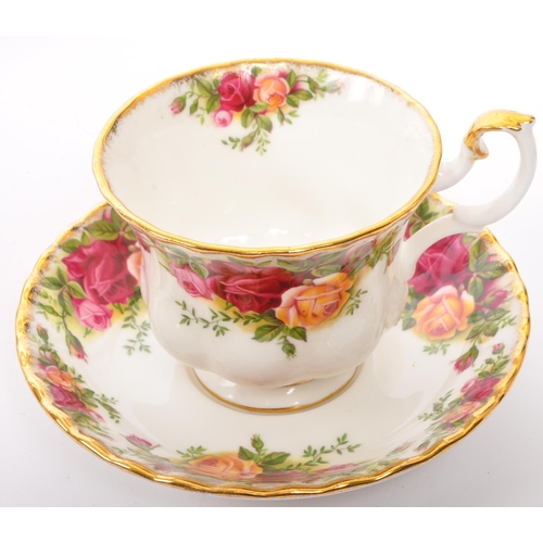 121 - A collection of vintage 20th century Royal Albert Old Country Roses and associated bone china tea se... 