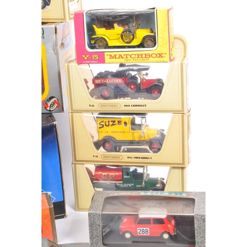 220a - A collection of assorted vintage diecast model cars. Largely Matchbox Models of Yesteryear / Y-Serie... 