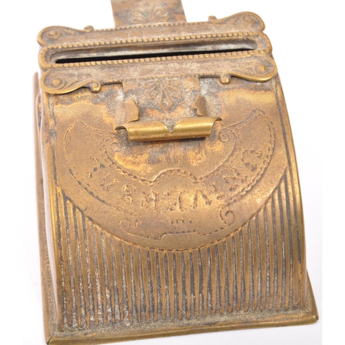 225a - W. Avery & Sons Redditch - A 19th century Victorian circa. 1870's gilt metal 'Universal Pin Case'. T... 