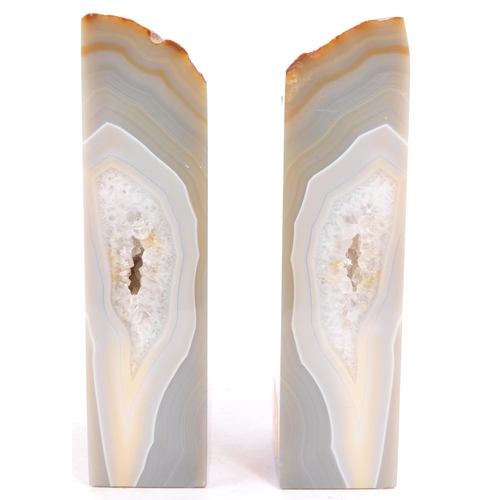 253 - A pair of 20th century Brazilian agate book ends. Each measuring approx. 18 x 10 x 5cm.