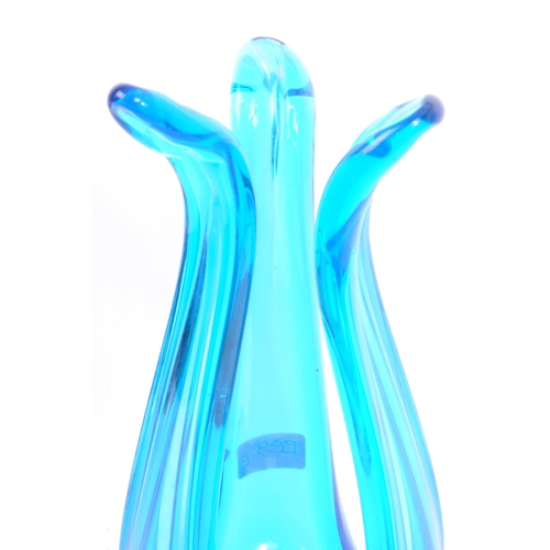 289 - Two large Murano glass studio sculptures, one in blue with three open and pinched sides, approx 27cm... 