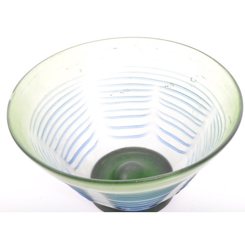 90 - An early 20th century circa. 1900's Art nouveau iridescent art glass bowl. The bowl being of tapered... 