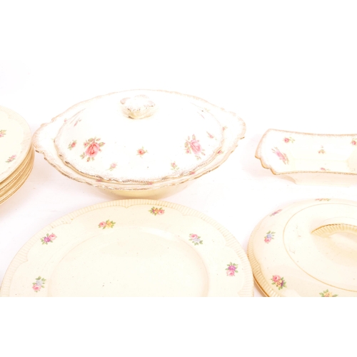 92 - Classic mid 20th century dinner ware, roses set / service by Clarice Cliff & Crown Ducal. Consisting... 