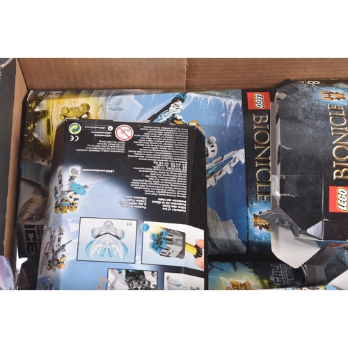 543 - Lego Sets - Lego Bionicle - a collection of assorted Lego Bionicle sets tgo include; 70791 Skull War... 
