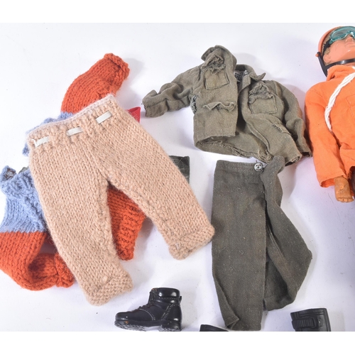 551 - An original vintage 1970s (1973) Palitoy Action Man ' Mountain Rescue ' along with a selection of Ac... 