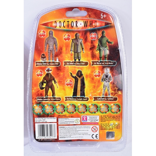 561 - Doctor Who - Character Options - x2 Doctor Who Character made action figures comprising; Voc Robot a... 