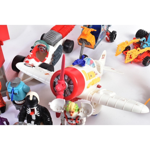 590 - The Real Ghostbusters - a collection of original vintage c1980s Kenner made The Real Ghostbusters ac... 