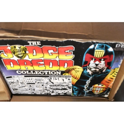 610 - Comic Books - a LARGE collection of assorted Comics appearing to span c1970 to 1990s to include; Mar... 