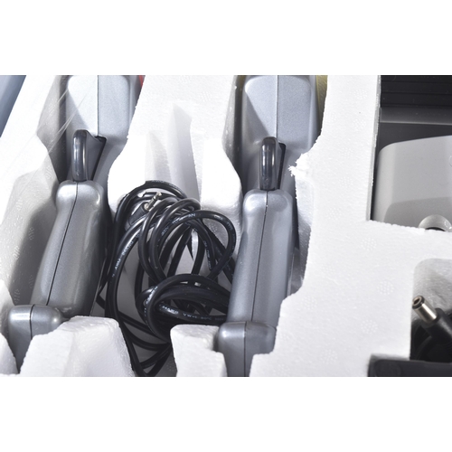 611 - An original Hornby made digital Scalextric slot car racing set No. C1214 Formula One / F1 Alonso & H... 