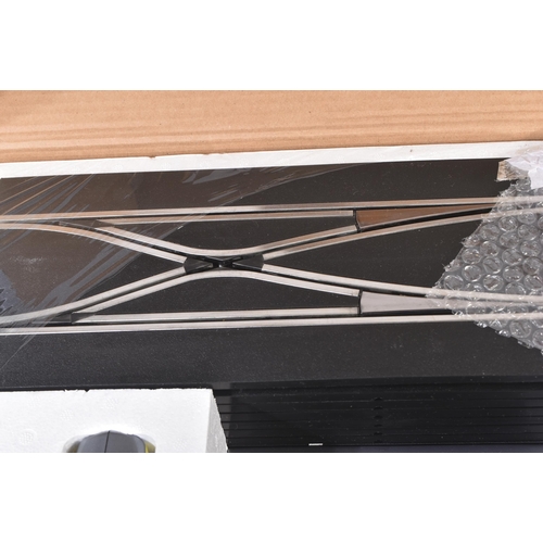 611 - An original Hornby made digital Scalextric slot car racing set No. C1214 Formula One / F1 Alonso & H... 