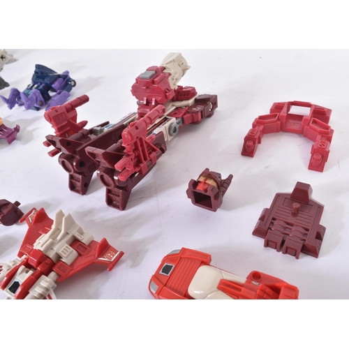 636 - Transformers - x2 vintage 1980s (1987) Hasbro made Transformers playset action figures comprising; T... 