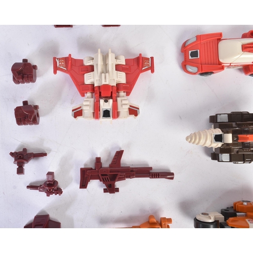 636 - Transformers - x2 vintage 1980s (1987) Hasbro made Transformers playset action figures comprising; T... 