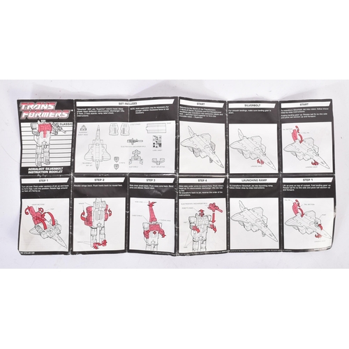 720 - Transformers - a collection of vintage 1980s G1 Transformers playset action figures to include; Aeri... 