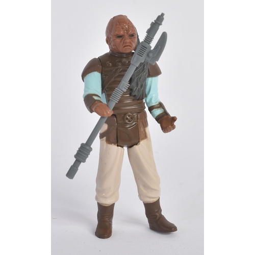 736 - Star Wars  - a collection of x4 original vintage Kenner / Palitoy made Star Wars action figures. Inc... 