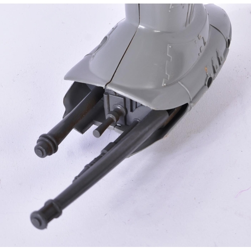 739 - Star Wars - an original vintage Kenner / Palitoy made Star Wars action figure playset ' B Wing Fight... 