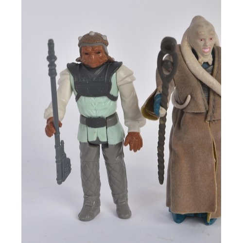 741 - Star Wars  - a collection of x4 original vintage Kenner / Palitoy made Star Wars action figures. Inc... 