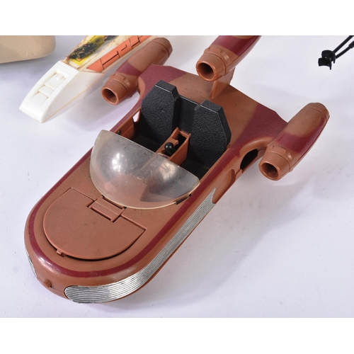 743 - Star Wars - a collection of x3 original vintage Kenner / Palitoy made Star Wars action figure playse... 